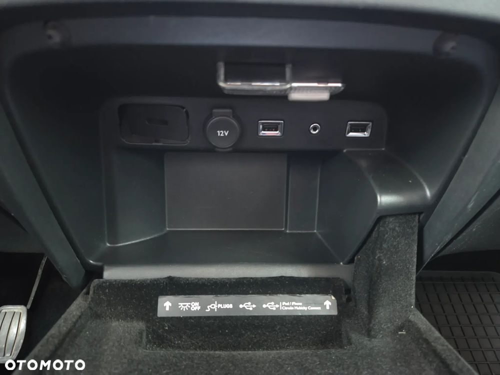 Citroën C4 Picasso THP 155 Exclusive - 26