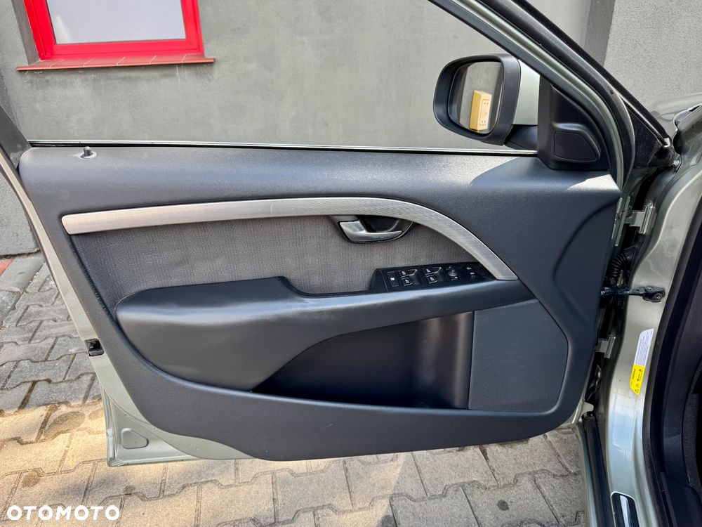 Volvo S80 2.5T Momentum - 8