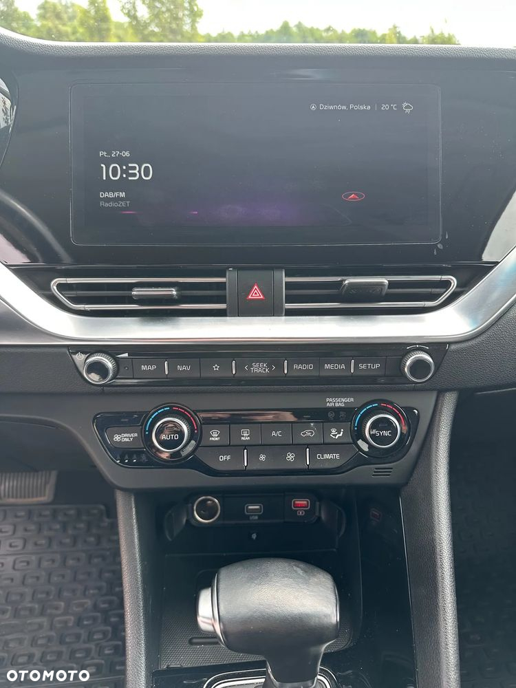 Kia Niro 1.6 GDI Hybrid L Business Line - 26