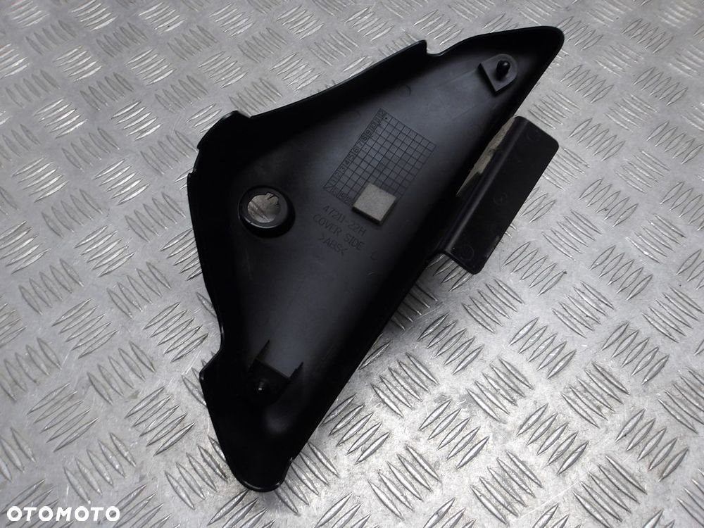 Boczek osłona boczna lewa SUZUKI VLR 1800 C109R BOULEVARD/INTRUDER 08-13r   PN. 47210-22H00-YAY - 11