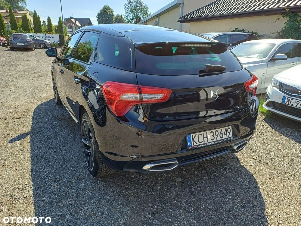 DS Automobiles DS 5 - 5