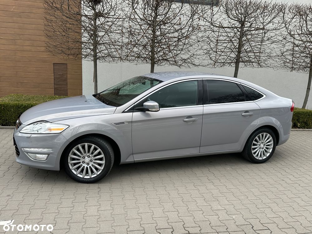 Ford Mondeo 2.0 EcoBoost Titanium X - 2