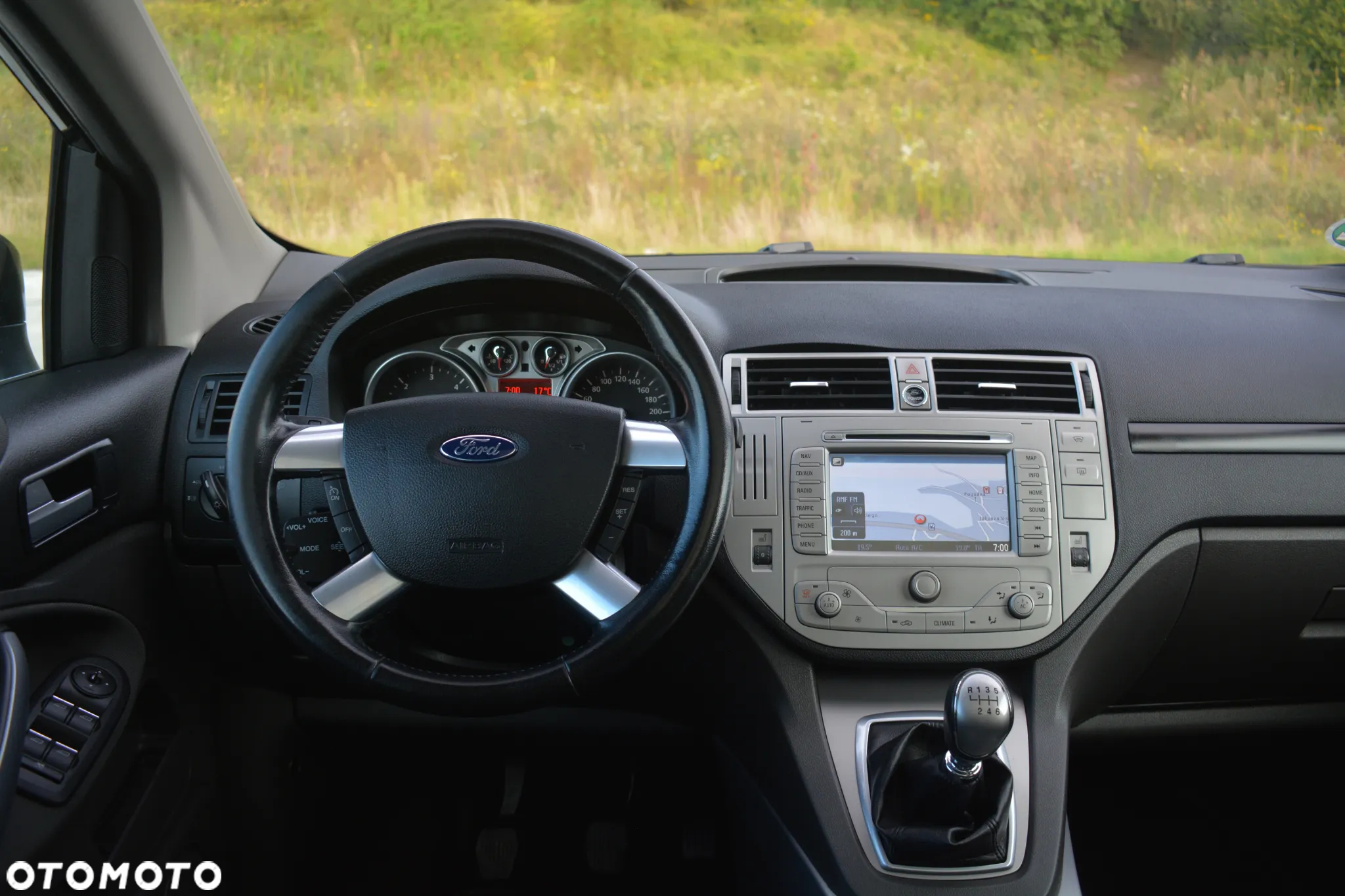 Ford Kuga - 6