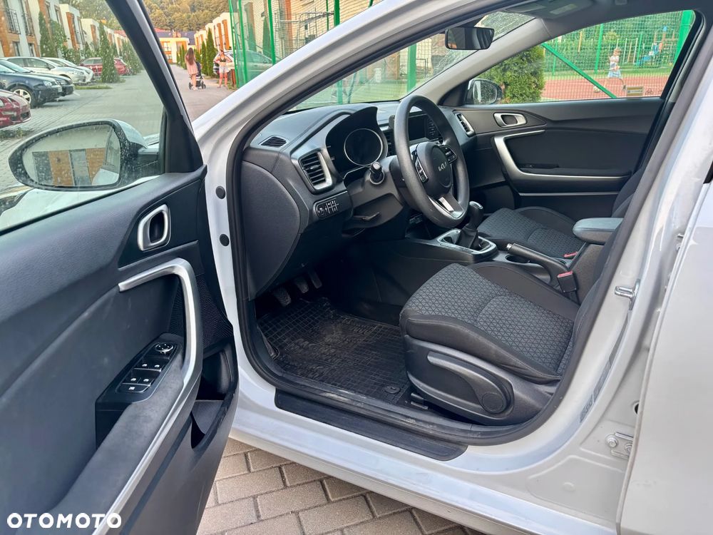 Kia Ceed 1.0 T-GDI S - 10