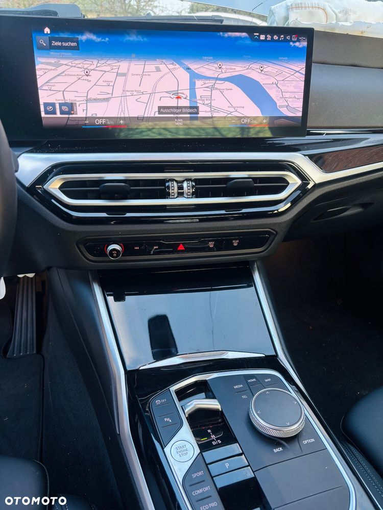 BMW Seria 3 320d - 12