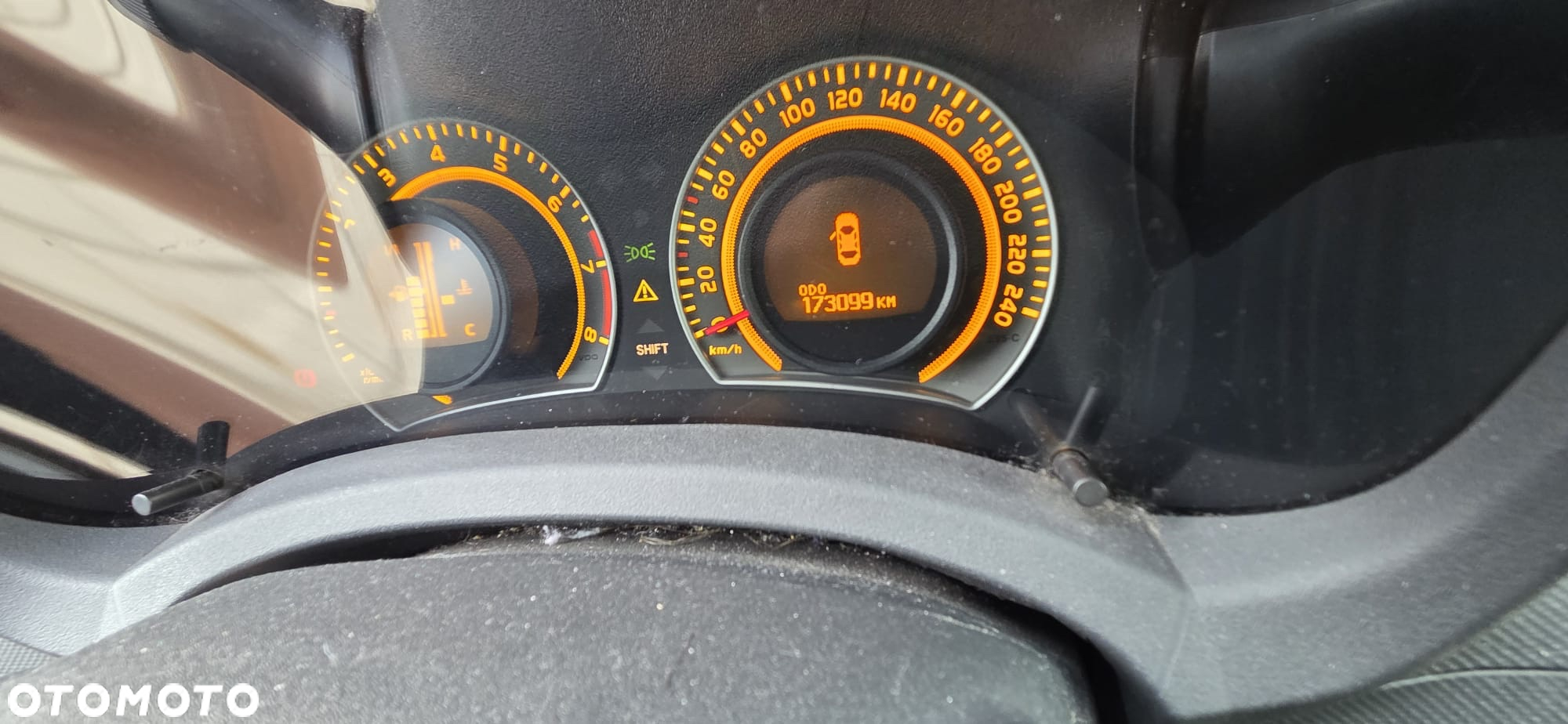 Toyota Auris 1.6 Premium - 22
