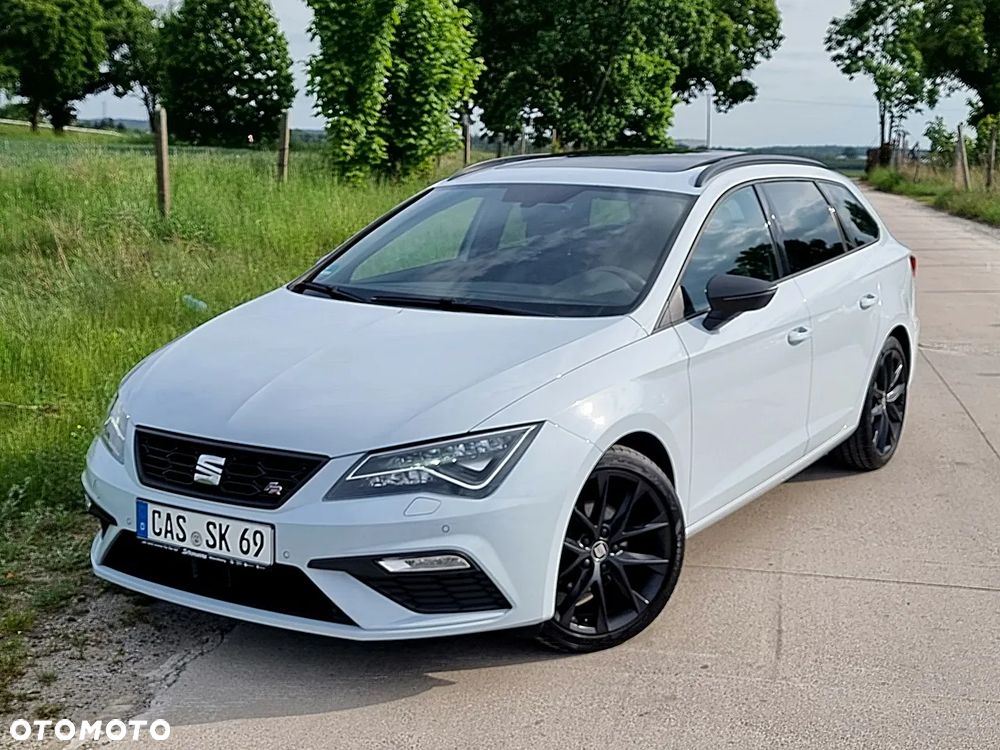 Seat Leon 2.0 TDI DPF DSG FR Black Matt Edition - 11
