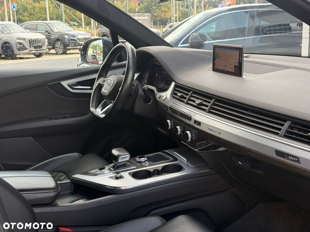 Audi SQ7 4.0 TDI Quattro Tiptronic - 17