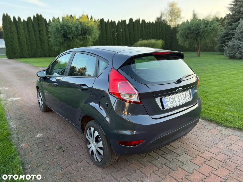 Ford Fiesta 1.4 Titanium - 13