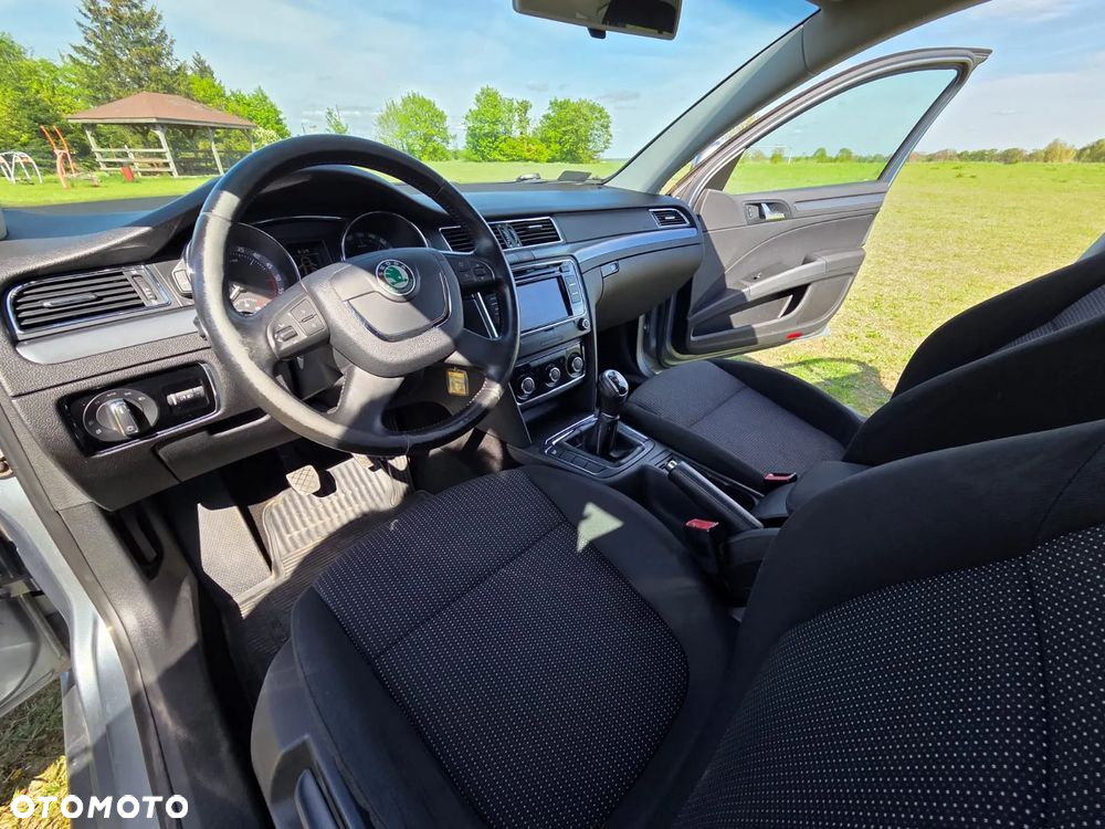 Skoda Superb 1,9 TDI Comfort - 10