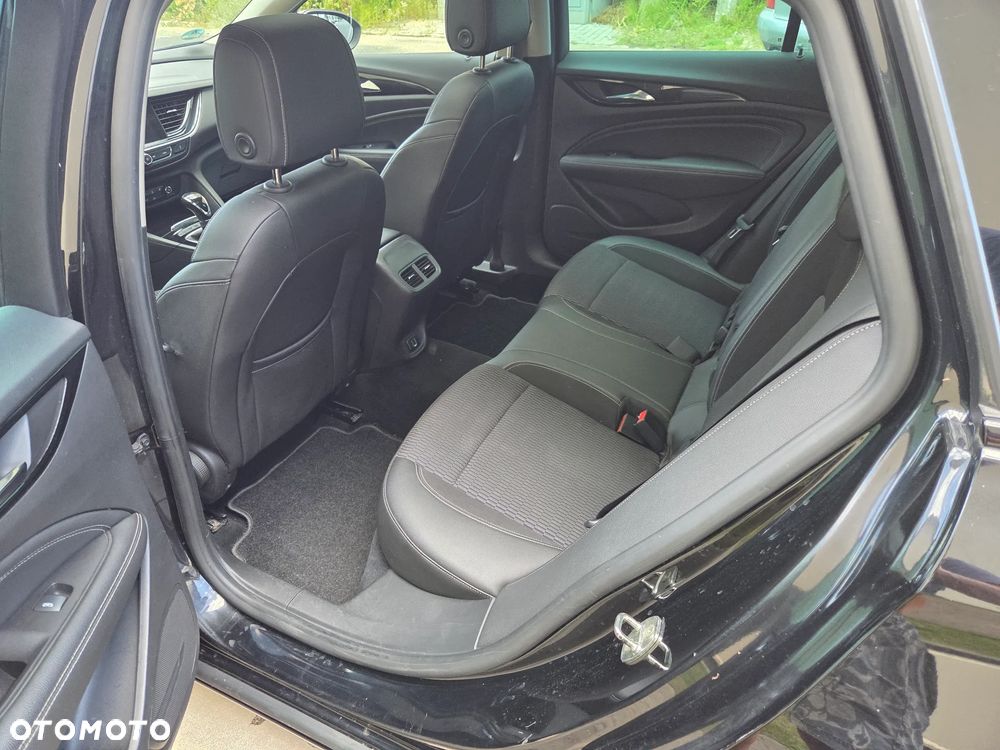 Opel Insignia 2.0 Exclusive - 21