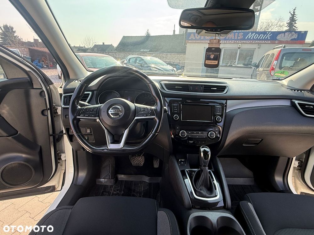 Nissan Qashqai 1.7 dCi Xtronic ALL-MODE 4x4i TEKNA - 16