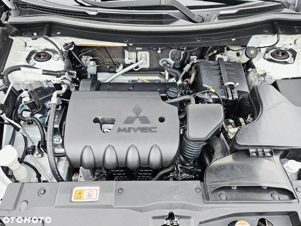 Mitsubishi Outlander 2.0 City Style 2WD - 40