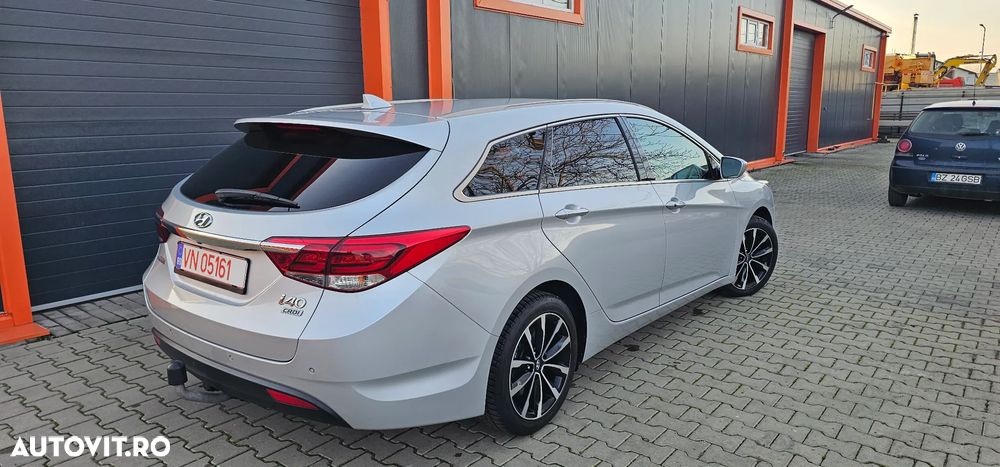 Hyundai i40 Kombi 1.7 CRDi Premium - 2