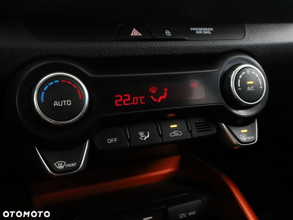 Kia Stonic 1.0 T-GDI 120 Vision - 28