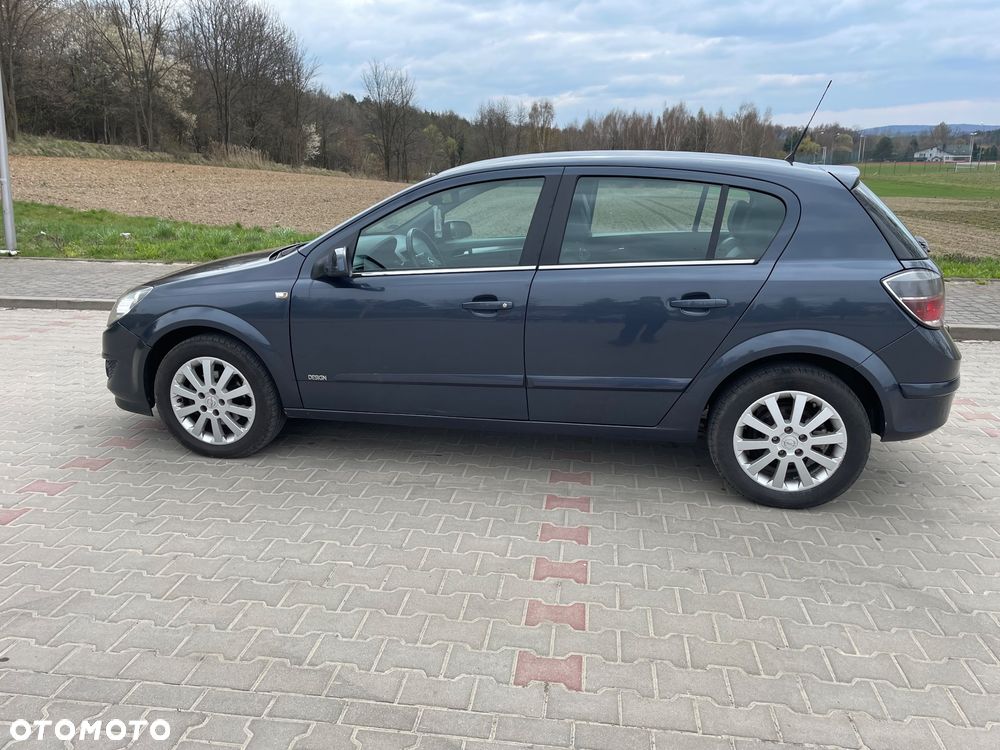 Opel Astra 1.8 Selection - 18