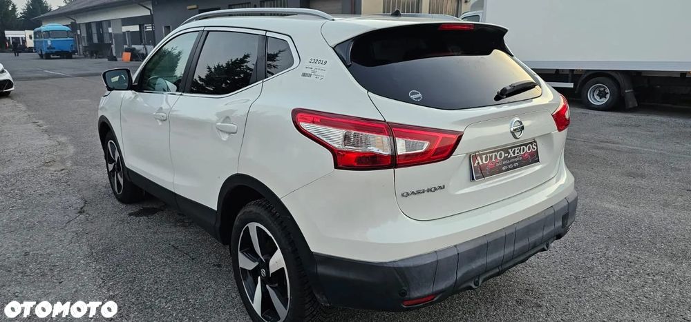 Nissan Qashqai 1.2 DIG-T N-Vision - 6