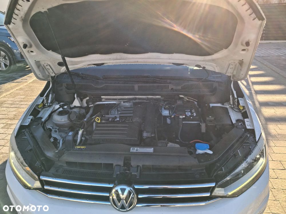 Volkswagen Touran - 35