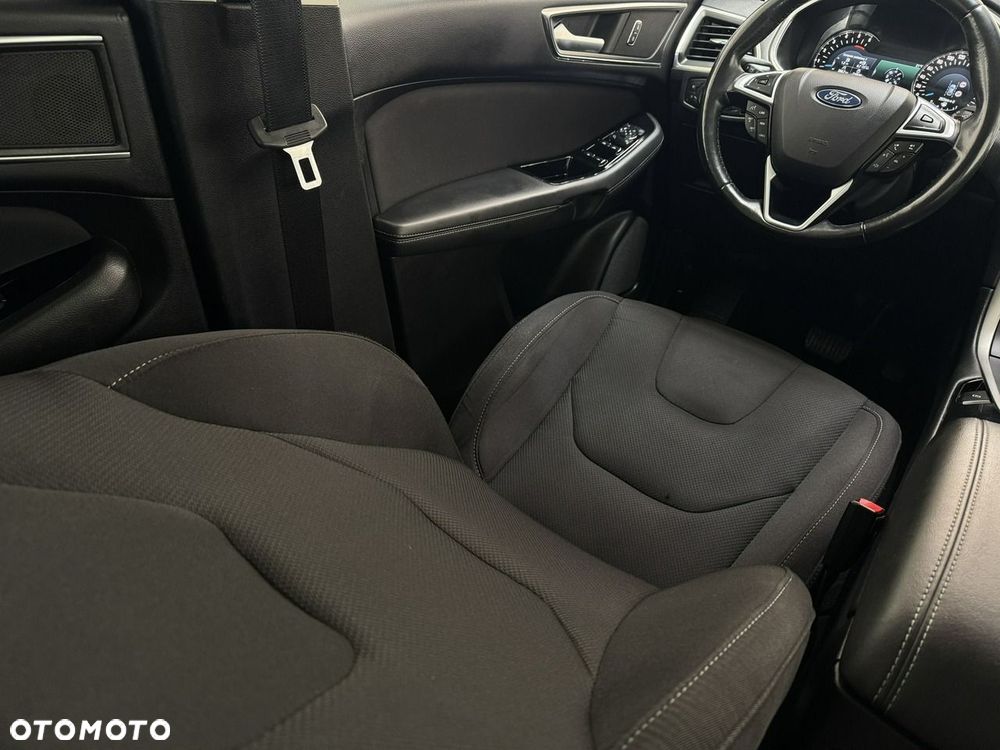 Ford S-Max 2.0 TDCi Titanium PowerShift - 23