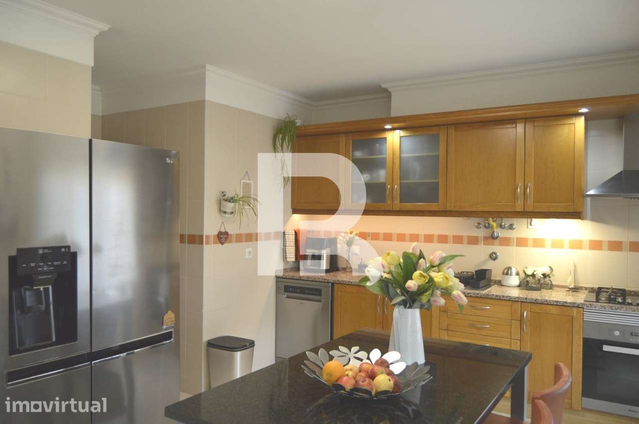 Apartamento T4 com parqueamento em Benavente - Grande imagem: 4/45