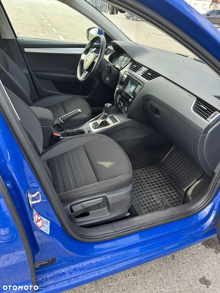 Skoda Octavia 2.0 TDI 4x4 DSG Ambition - 13