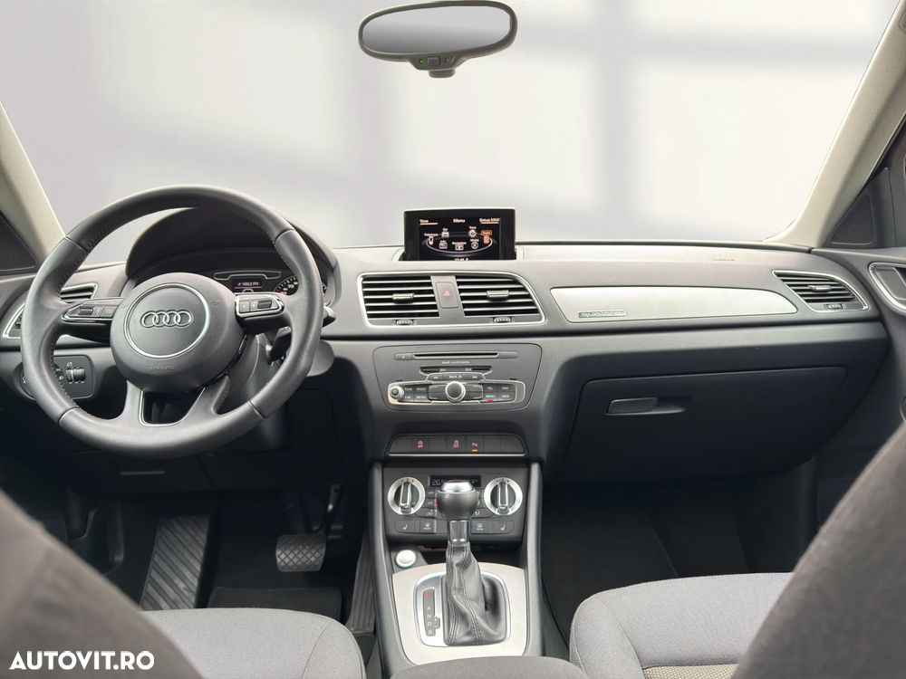 Audi Q3 2.0 TDI Quattro S tronic - 26