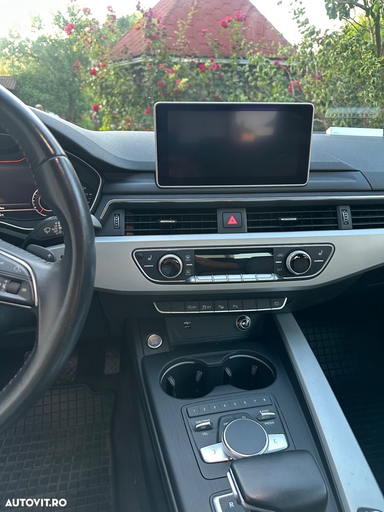 Audi A4 Limuzina 2.0 TDI S tronic Sport - 12