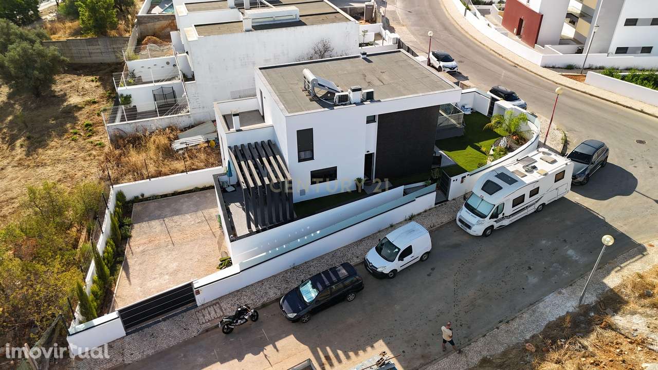 Luxuosa Moradia Nova em Portimão - Grande imagem: 3/45
