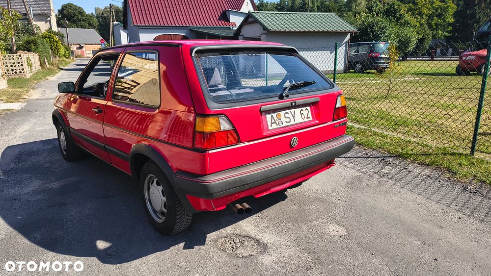 Volkswagen Golf 1.8 GTI Special - 10