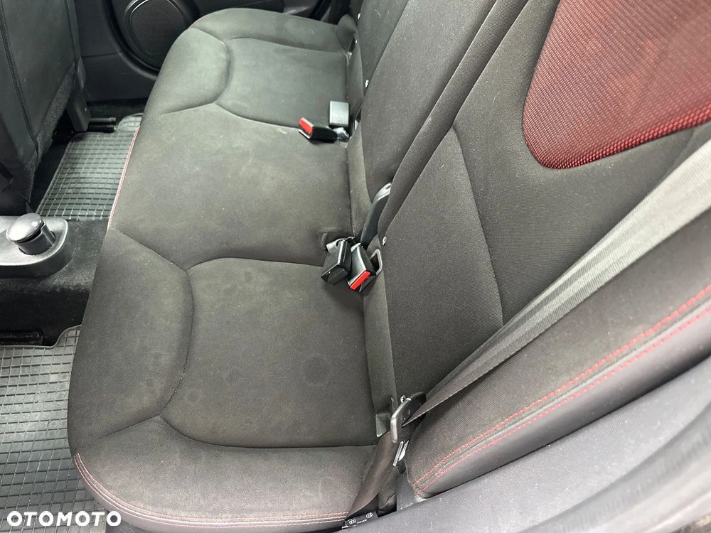 Renault Clio 1.2 16V 75 LIMITED - 24
