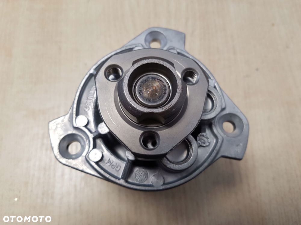 porsche cayenne 3,6 v6 pompa wody 95510603300 nowa oe - 4