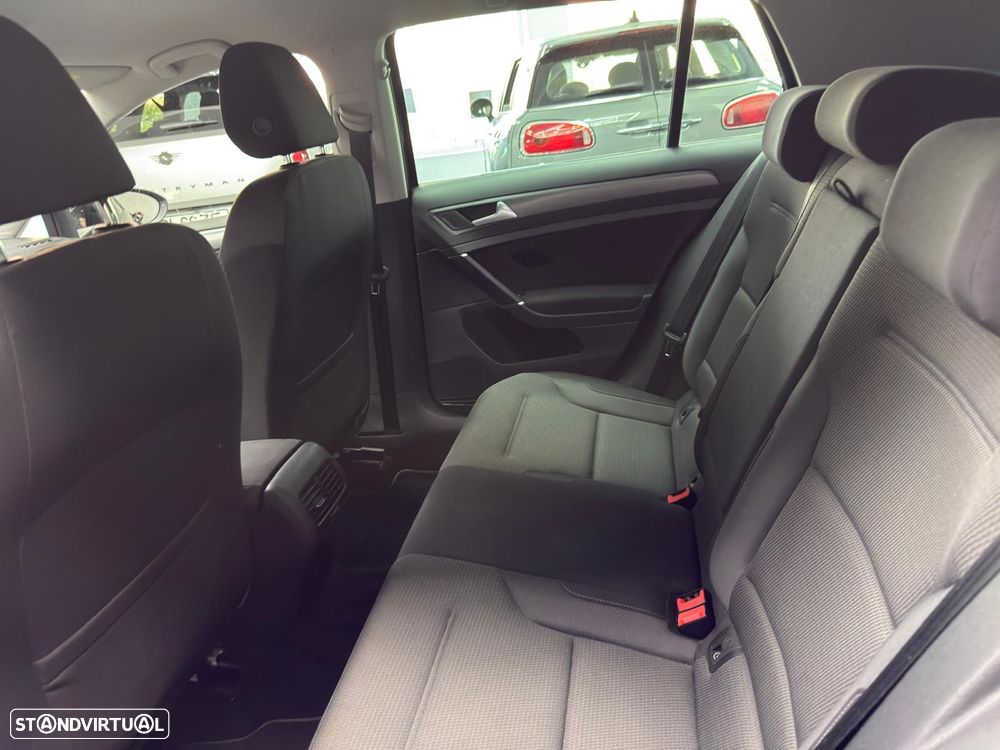 VW e-Golf AC/DC - 30