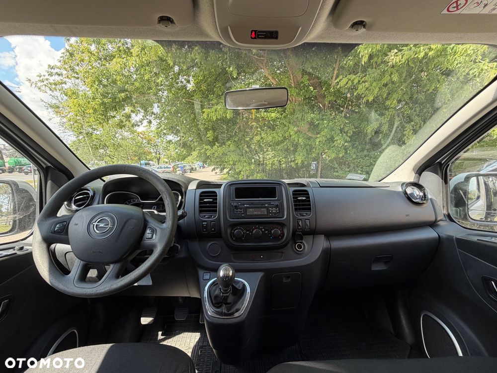 Opel Vivaro L2H1 2,9t Elegance Business - 8