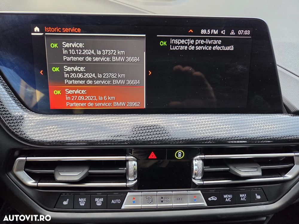 BMW Seria 1 118i Aut. Sport Line - 38