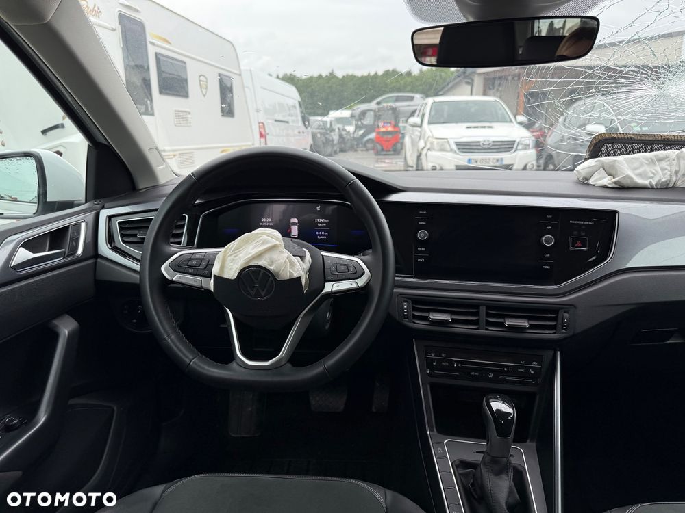 Volkswagen Polo - 10