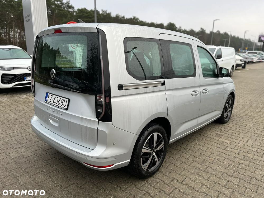 Volkswagen Caddy 2.0 TDI DSG - 4