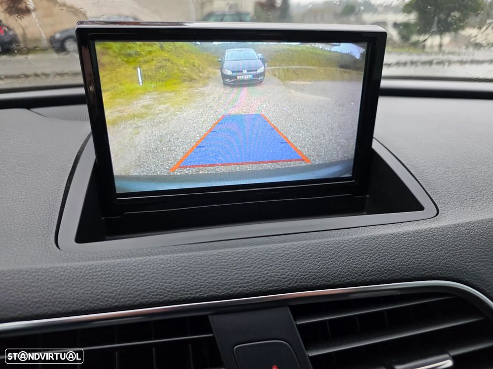 Audi Q3 2.0 TDI Sport - 15