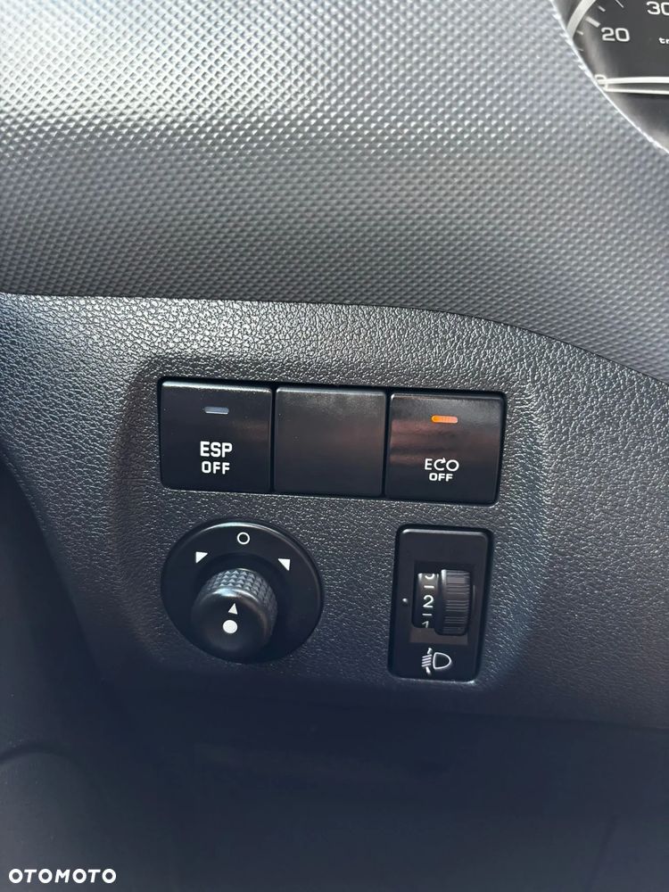 Peugeot PARTNER - 13