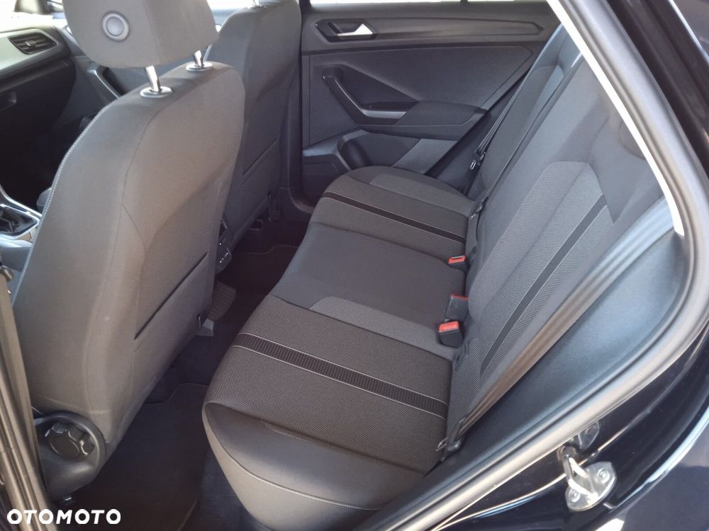 Volkswagen T-Roc 1.5 TSI Life DSG - 12