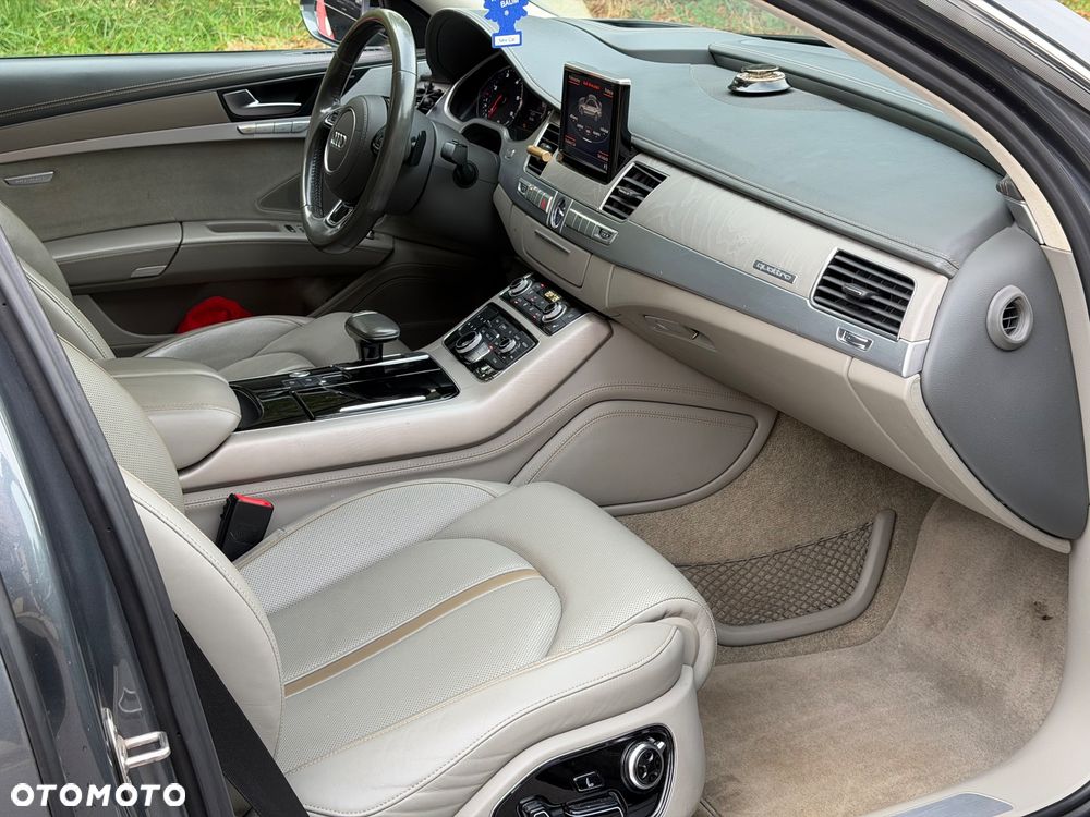 Audi A8 - 17