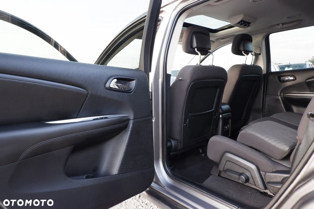 Fiat Freemont 2.0 Multijet 16V DPF Urban - 28