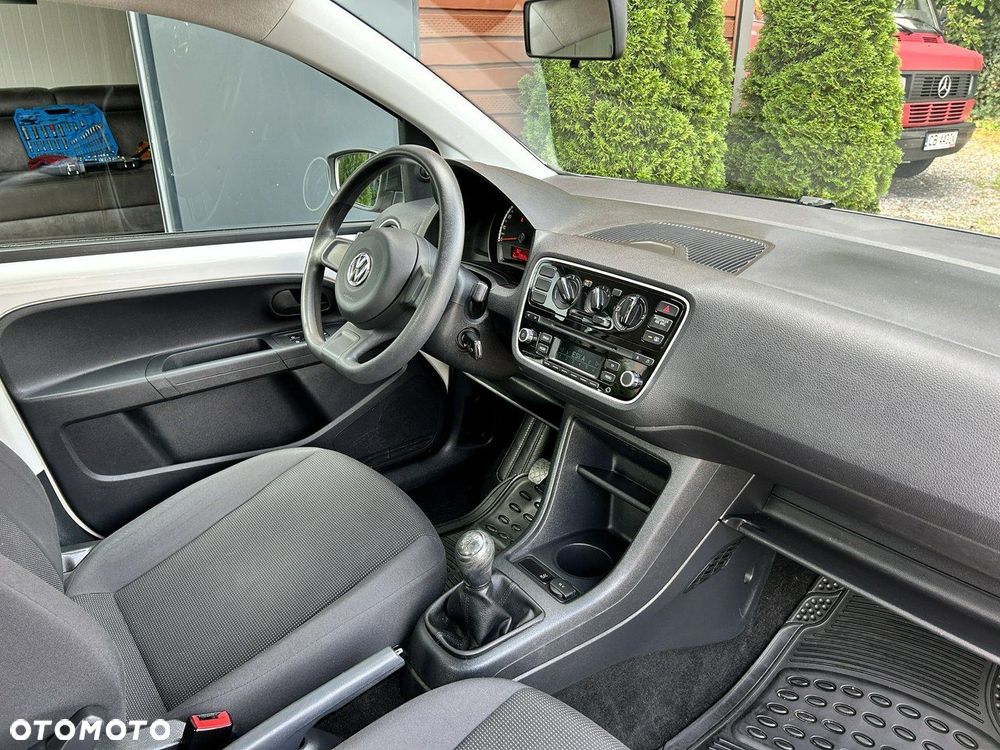 Volkswagen up! 1.0 street EU6 - 23