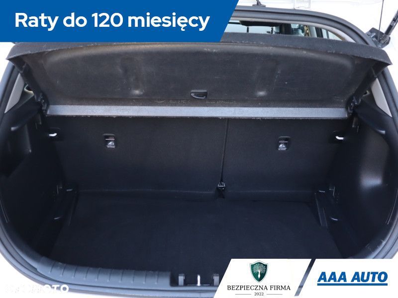 Kia Rio - 16