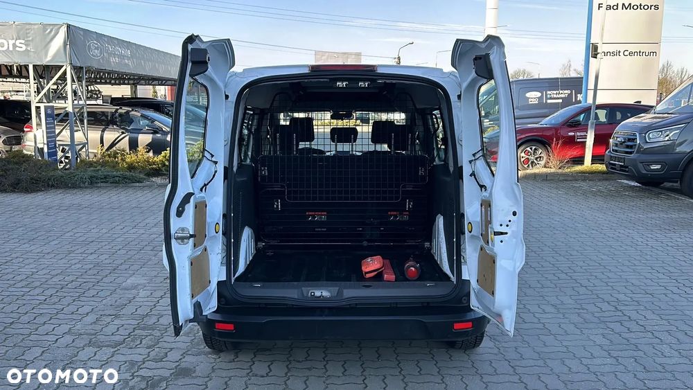 Ford Transit Connect - 27