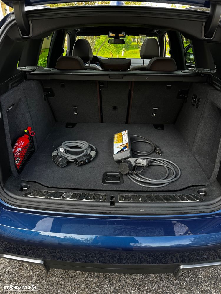 BMW iX3 Inspiring - 13