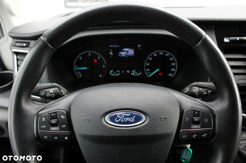 Ford Transit - 15