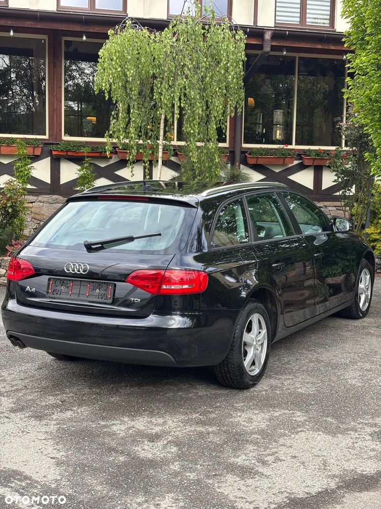 Audi A4 Avant - 5