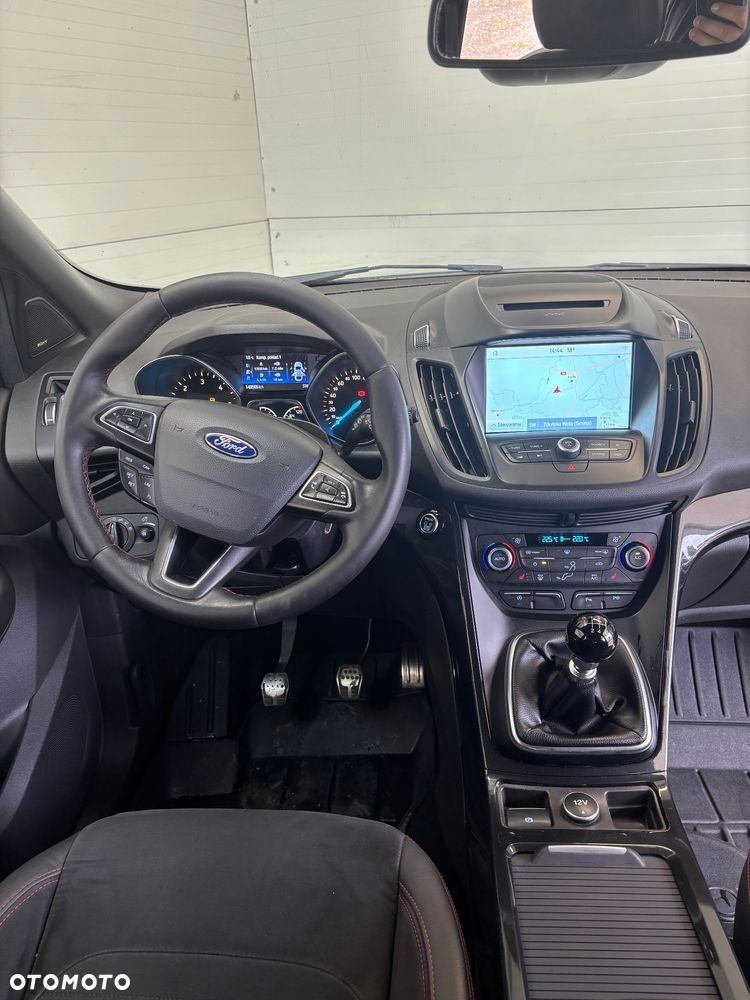 Ford Kuga 2.0 TDCi AWD ST-Line Black - 33