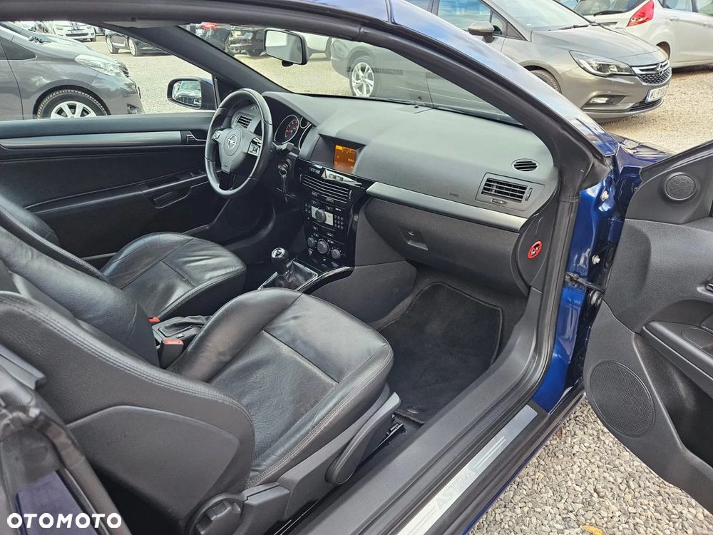 Opel Astra 1.8 Cosmo - 29