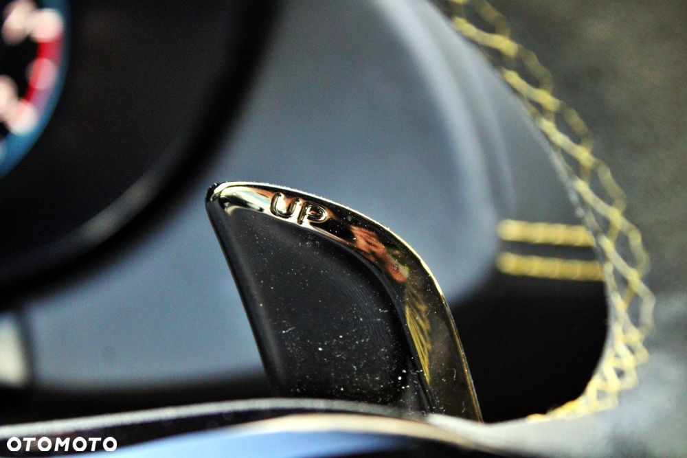 Mercedes-Benz AMG GT R - 15